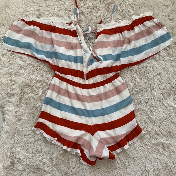 Lovers and Friends Malia Ruffled Romper - Picture 10 of 11